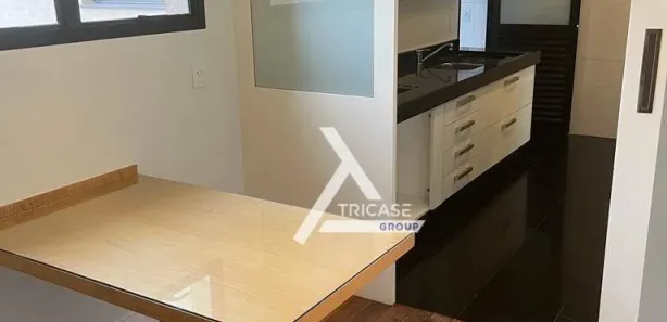 Apartamento com 3 Quartos à venda, 192m² no Jardim Morumbi, São Paulo