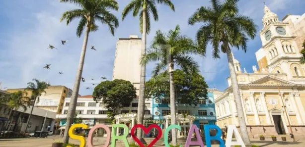 Conjunto Comercial / Sala para alugar, 900m² no Jardim Emília, Sorocaba
