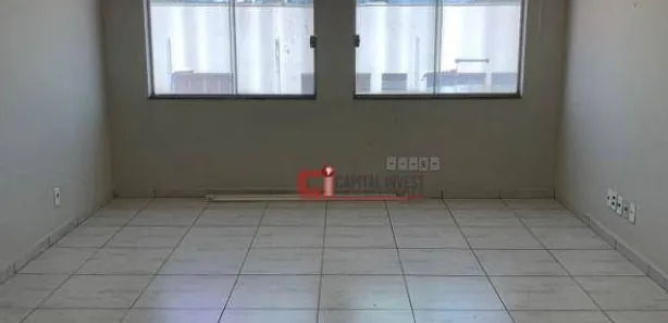 Conjunto Comercial / Sala para alugar, 40m² no Centro, Jaguariúna