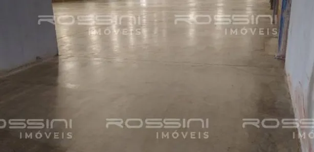 Loja / Salão / Ponto Comercial à venda, 1500m² no , Cravinhos
