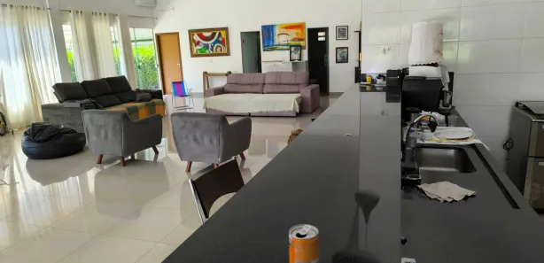 Casa de Condomínio com 3 Quartos à venda, 330m² no , Hidrolândia