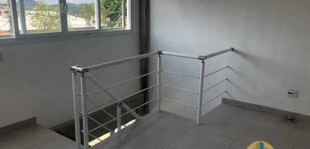 Galpão / Depósito / Armazém à venda, 1600m² no Chácara do Solar I (Fazendinha), Santana de Parnaíba