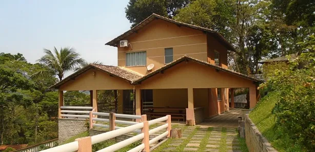 Casa de Condomínio com 5 Quartos à venda, 350m² no Caneca Fina, Guapimirim