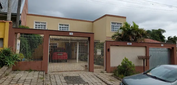 Sobrado com 4 Quartos à venda, 248m² no Jardim Guarany, Campo Largo