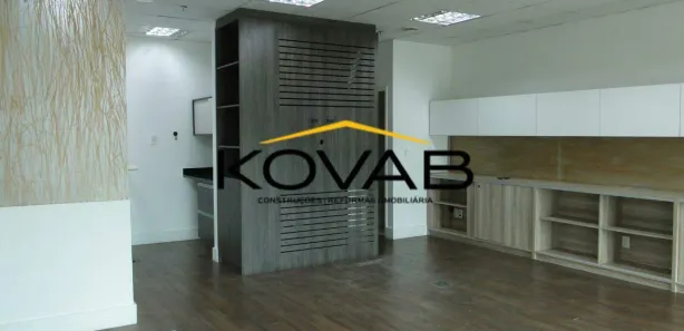 Conjunto Comercial / Sala para alugar, 120m² no Vila São Francisco (Zona Sul), São Paulo