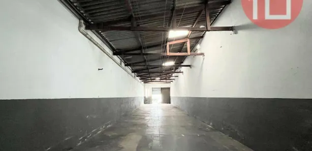 Galpão / Depósito / Armazém para alugar, 200m² no Vila Santa Cristina, Bragança Paulista