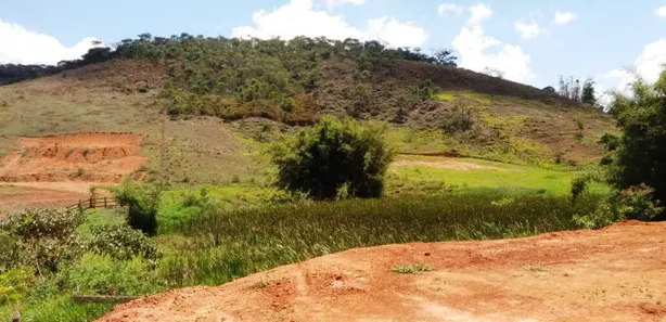 Fazenda / Sítio / Chácara com 1 Quarto à venda, 12700m² no Área Rural de Viçosa, Viçosa