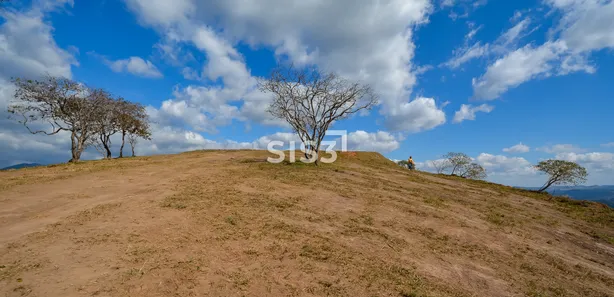 Terreno / Lote / Condomínio à venda, 28713m² no Araras, Petrópolis
