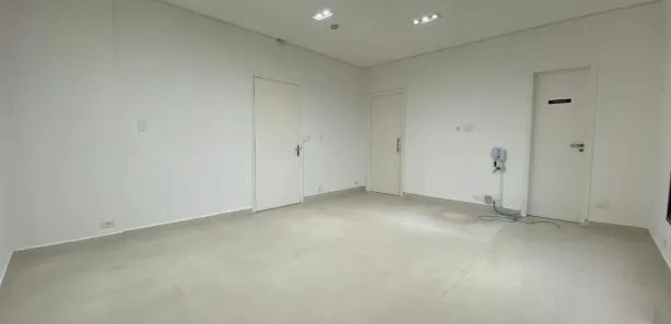 Conjunto Comercial / Sala para alugar, 62m² no Vila Mathias, Santos