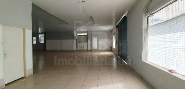 Loja / Salão / Ponto Comercial para alugar, 320m² no Chácara Braz Miraglia, Jaú