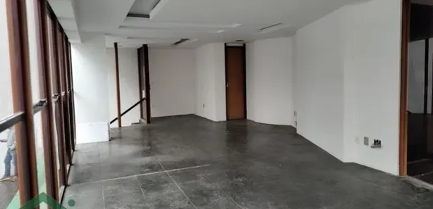 Loja / Salão / Ponto Comercial à venda, 44m² no Centro, Nova Friburgo