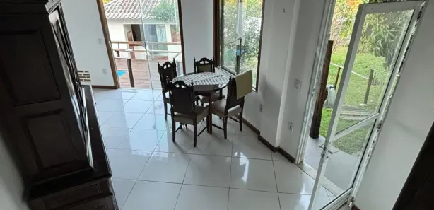 Casa com 3 Quartos para alugar, 200m² no Itaúna, Saquarema