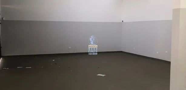 Galpão / Depósito / Armazém para alugar, 120m² no Vila Endres, Guarulhos