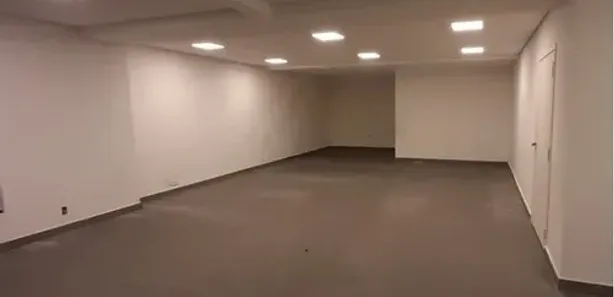 Loja / Salão / Ponto Comercial para alugar, 110m² no Região Central, Caieiras