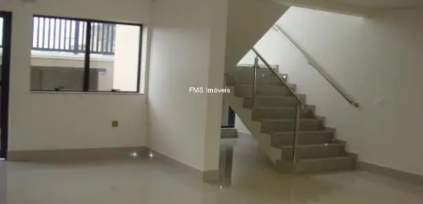 Galpão / Depósito / Armazém para alugar, 2045m² no Una, Itaquaquecetuba