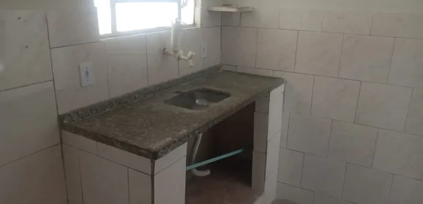 Casa com 2 Quartos para alugar, 80m² no Gramacho, Duque de Caxias
