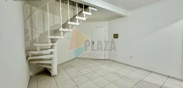 Casa de Condomínio com 2 Quartos para alugar, 75m² no Canto do Forte, Praia Grande
