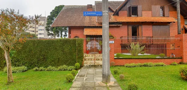 Sobrado com 4 Quartos à venda, 193m² no Ahú, Curitiba
