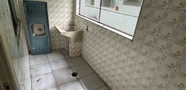 Conjunto Comercial / Sala para alugar, 82m² no Vila Monte Belo, Itaquaquecetuba
