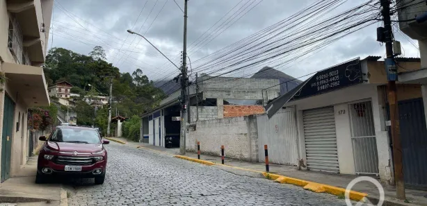 Loja / Salão / Ponto Comercial à venda, 107m² no Centro, Nova Friburgo