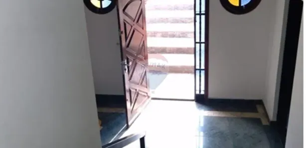 Casa de Condomínio com 2 Quartos para alugar, 250m² no Caraguatá, Mairiporã