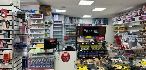 Loja / Salão / Ponto Comercial à venda, 666m² no Jardim Jacira, Itapecerica da Serra