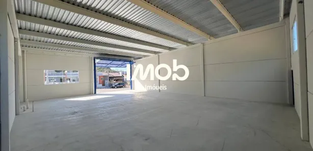 Galpão / Depósito / Armazém à venda, 220m² no João Pessoa, Jaraguá do Sul