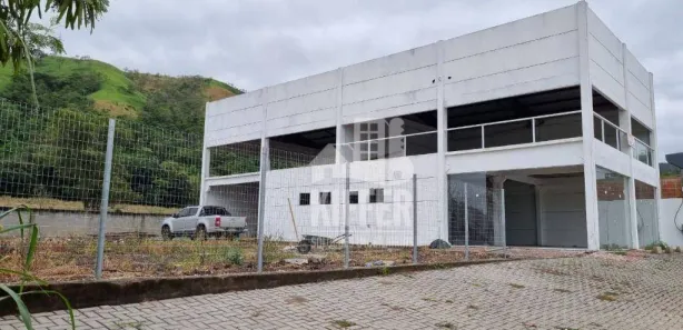 Galpão / Depósito / Armazém para alugar, 500m² no Calaboca (Inoã), Maricá