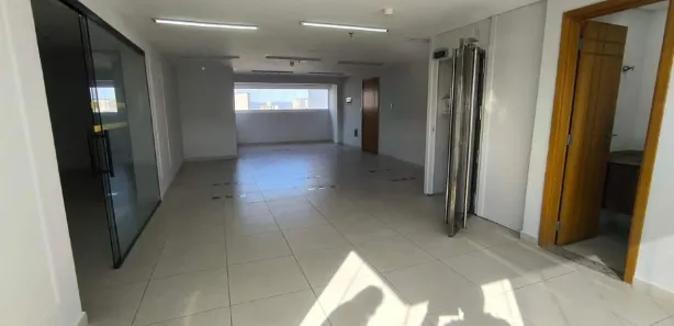 Conjunto Comercial / Sala para alugar, 52m² no Marapé, Santos