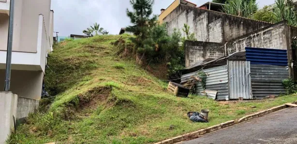 Terreno / Lote / Condomínio à venda, 546m² no Parque Delfim Verde, Itapecerica da Serra