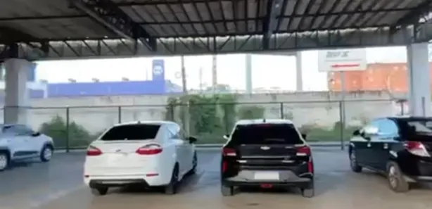 Galpão / Depósito / Armazém para venda ou aluguel, 11000m² no Centro, Ananindeua