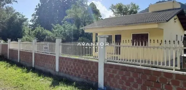 Fazenda / Sítio / Chácara com 3 Quartos à venda, 171m² no Palma, Santa Maria