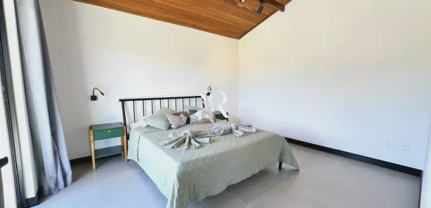 Loft com 1 Quarto à venda, 1073m² no Pedro do Rio, Petrópolis