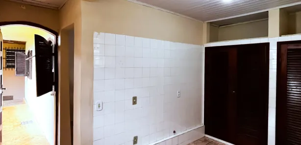 Casa com 1 Quarto para alugar, 70m² no Castelanea, Petrópolis