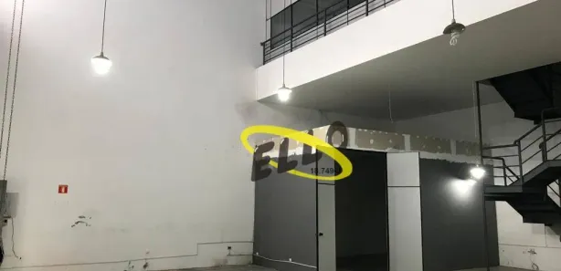 Galpão / Depósito / Armazém para alugar, 232m² no Jardim Fontana, Cotia