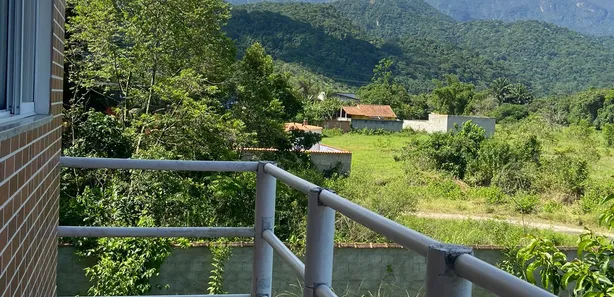 Casa com 2 Quartos à venda, 180m² no Cachoeira Grande (Rio do Ouro), Magé