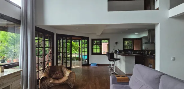 Casa de Condomínio com 3 Quartos à venda, 232m² no Rondinha, Campo Largo