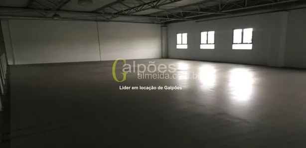 Galpão / Depósito / Armazém para alugar, 890m² no Santa Fé, Osasco