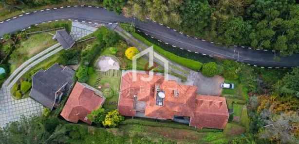 Casa de Condomínio com 4 Quartos à venda, 455m² no Lot Véu da Noiva, Campos do Jordão