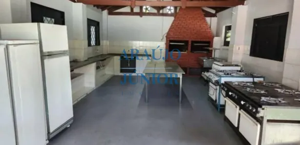 Fazenda / Sítio / Chácara com 2 Quartos para venda ou aluguel, 880m² no Chácaras Novo México, Limeira