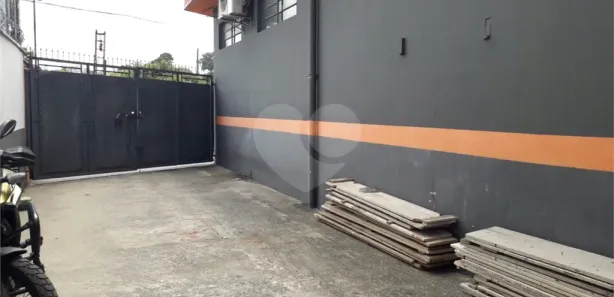 Loja / Salão / Ponto Comercial à venda, 128m² no Vila Bernadotti, Mogi das Cruzes