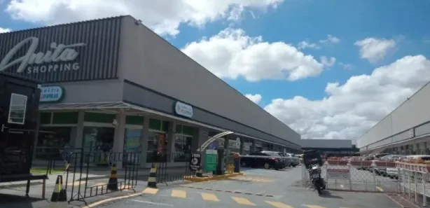 Loja / Salão / Ponto Comercial para venda ou aluguel, 70m² no São Lourenço, Curitiba