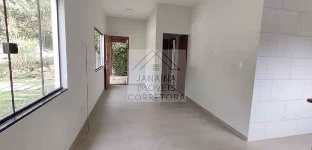 Casa com 2 Quartos para alugar, 75m² no Caneca Fina, Guapimirim