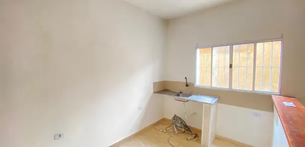 Sobrado com 2 Quartos para alugar, 48m² no Itororó, Embu-Guaçu