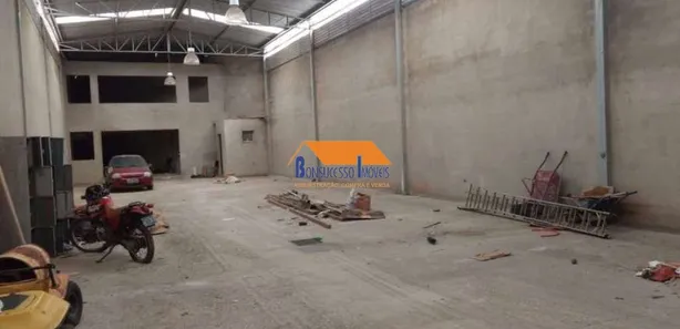 Galpão / Depósito / Armazém à venda, 369m² no Horto, Belo Horizonte