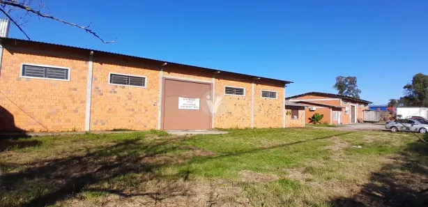 Galpão / Depósito / Armazém com 2 Quartos à venda, 496m² no Camobi, Santa Maria