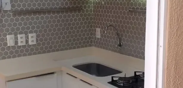 Casa de Condomínio com 2 Quartos para alugar, 55m² no Prefeito José Walter, Fortaleza