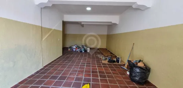 Loja / Salão / Ponto Comercial para alugar, 77m² no Centro, Itatiba