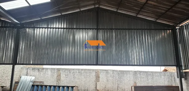 Galpão / Depósito / Armazém à venda, 550m² no Nova Cachoeirinha, Belo Horizonte