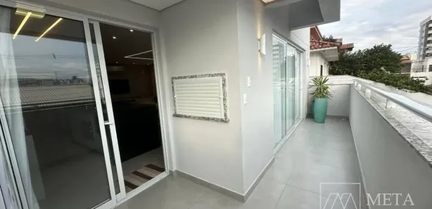Apartamento com 2 Quartos à venda, 98m² no Barreiros, São José